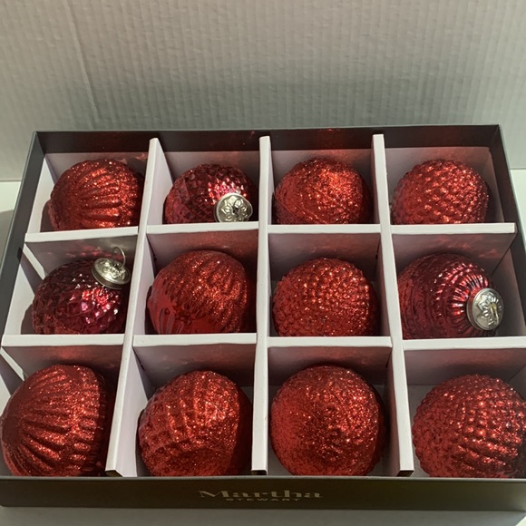 Martha Stewart Ornaments 12 Red Glitter Glass Embellished Christmas Ornaments - Picture 2 of 9